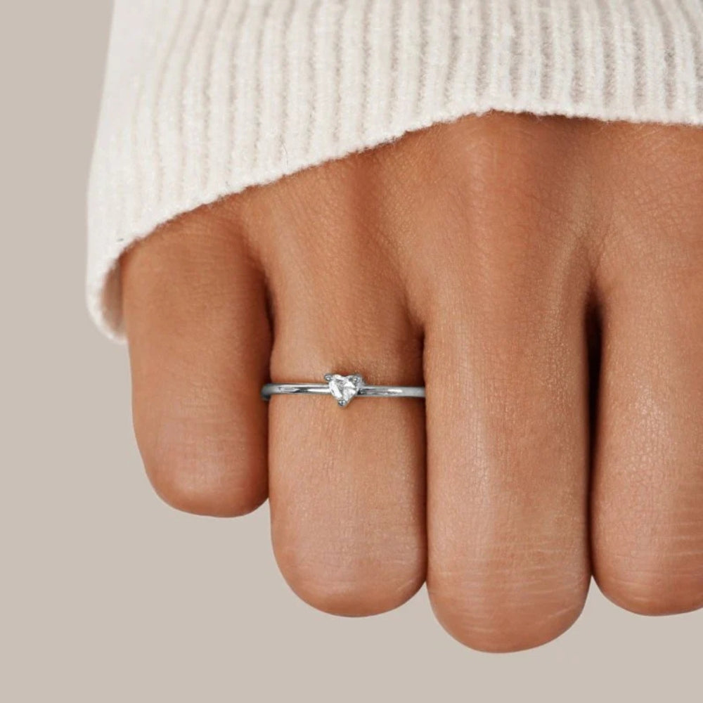 Amora Heart Ring